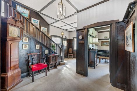 Photo of property in 3 Cambridge Terrace, Devonport, Auckland, 0624