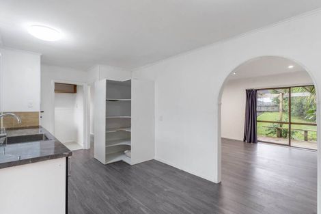 Photo of property in 6 Serjeant Street, Henderson, Auckland, 0612