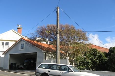 Photo of property in 60 The Crescent, Roseneath, Wellington, 6011