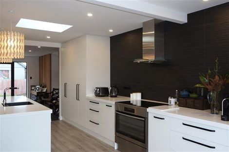 Photo of property in 313 Lake Terrace Road, Shirley, Christchurch, 8061