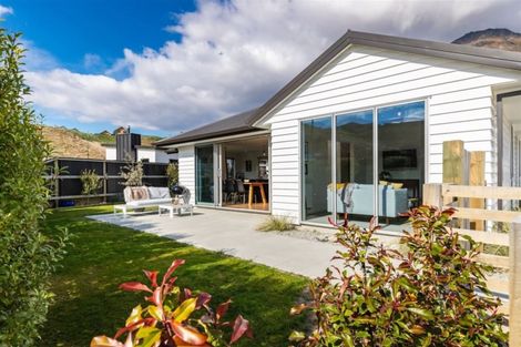 Photo of property in 81 Stalker Road, Lower Shotover, Queenstown, 9304