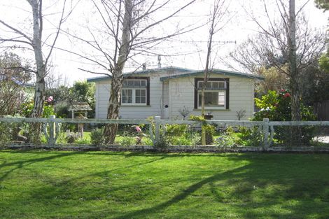 Photo of property in 15 Kuku Street, Te Awanga, 4102