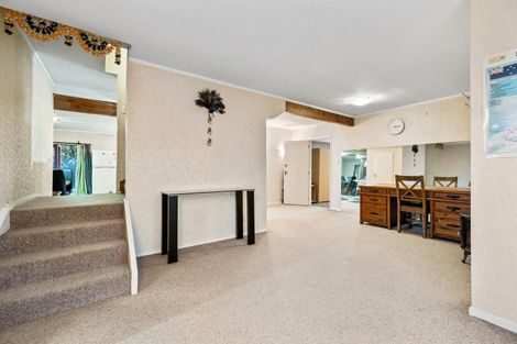 Photo of property in 17 Lane Place, Awapuni, Palmerston North, 4412