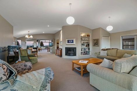 Photo of property in 22 Rita Street, Mount Maunganui, 3116