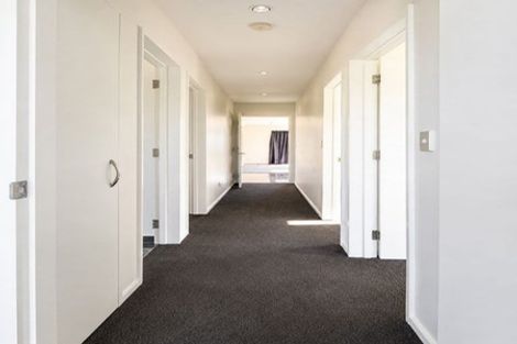 Photo of property in 15 Packard Crescent, Halswell, Christchurch, 8025