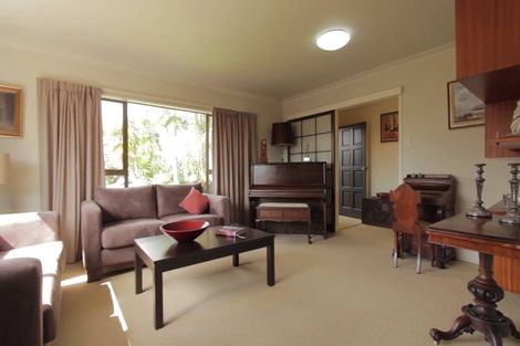 Photo of property in 15 Chip Grove, Sunnyhills, Auckland, 2010