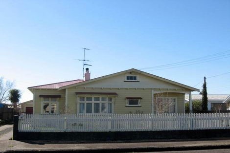 Photo of property in 13 Wakelin Street, Carterton, 5713