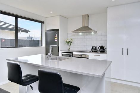 Photo of property in 8 Jasmine Street, Woodend, 7610