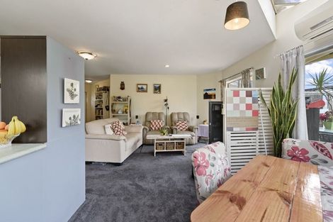 Photo of property in 19/169 Sturges Road, Henderson, Auckland, 0612