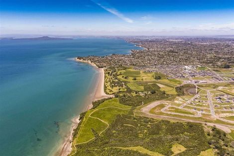 Photo of property in 2 Kina Place, Long Bay, Auckland, 0630