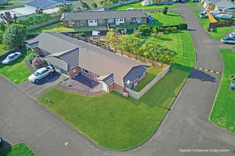 Photo of property in 11/15 O'sullivan Place, Waiuku, 2123