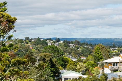 Photo of property in 578 Glenfield Road, Bayview, Auckland, 0629
