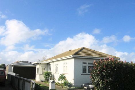 Photo of property in 9 Botanical Road, Takaro, Palmerston North, 4412