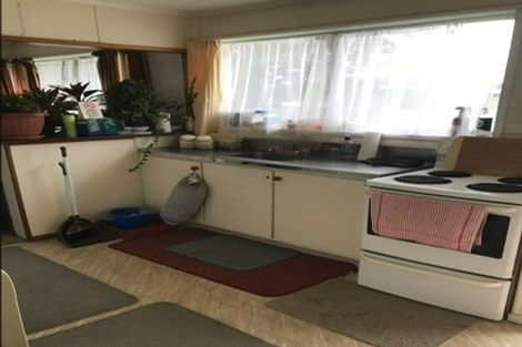 Photo of property in 18 Carbery Place, Manurewa, Auckland, 2102