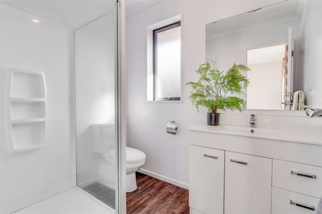 Photo of property in 7 Taggart Place, Sockburn, Christchurch, 8042