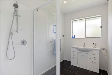 Photo of property in 15a Grace Road, Tauranga South, Tauranga, 3112