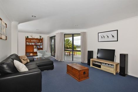 Photo of property in 45 Kiteone Road, Parua Bay, Whangarei, 0174