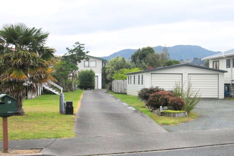 Photo of property in 19 Waimanu Place, Point Wells, Warkworth, 0986