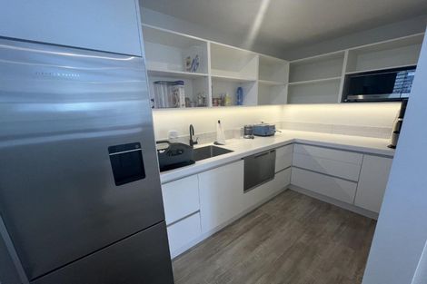 Photo of property in 42 Gilbert Street, New Plymouth, 4310