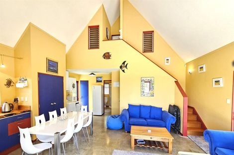 Photo of property in 135 Kowhai Avenue, Matarangi, Whitianga, 3592