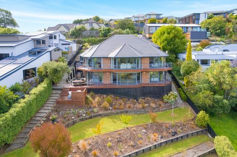 Photo of property in 12 Lucknow Place, Cashmere, Christchurch, 8022