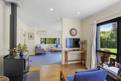 Photo of property in 3a Farr Street, Whitecliffs, Coalgate, 7673