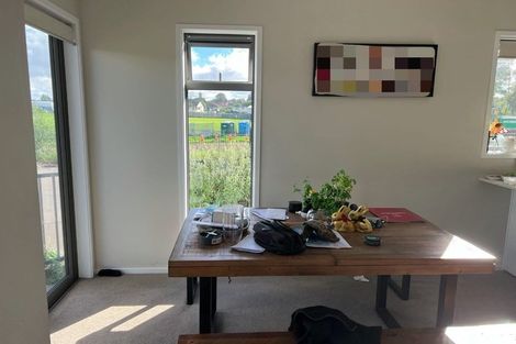 Photo of property in 6 Manea Lane, Glen Innes, Auckland, 1072