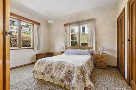 Photo of property in 32 Bould Street, Johnsonville, Wellington, 6037