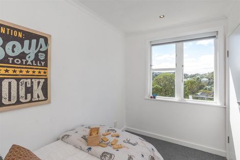 Photo of property in 26 Leveson Street, Strathmore Park, Wellington, 6022