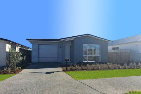 Photo of property in 65 Pepene Avenue, Takanini, 2112