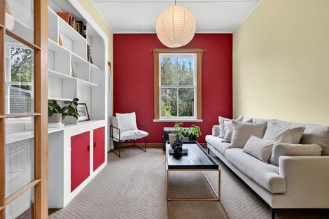 Photo of property in 24 Papawai Road, Greytown, 5712