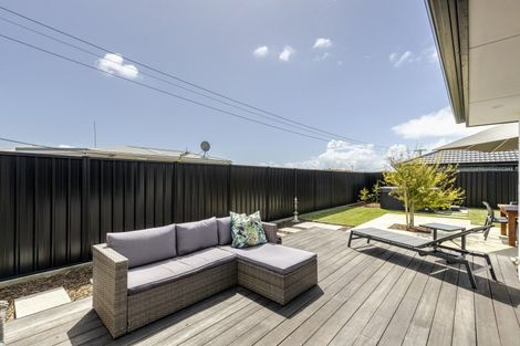 Photo of property in 247 Huatoki Street, Upper Vogeltown, New Plymouth, 4310