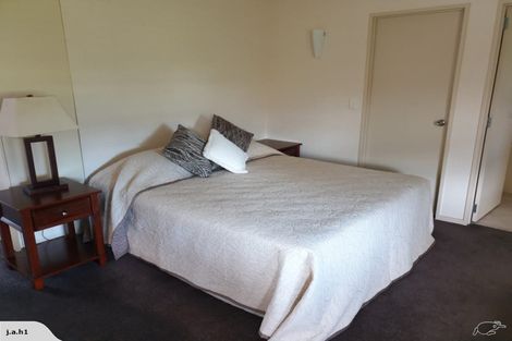 Photo of property in 144a Oceanbeach Road, Mount Maunganui, 3116