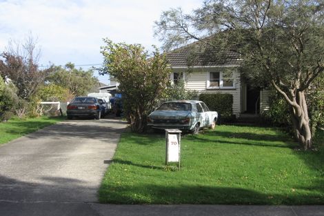 Photo of property in 70 Kowhai Street, Naenae, Lower Hutt, 5011