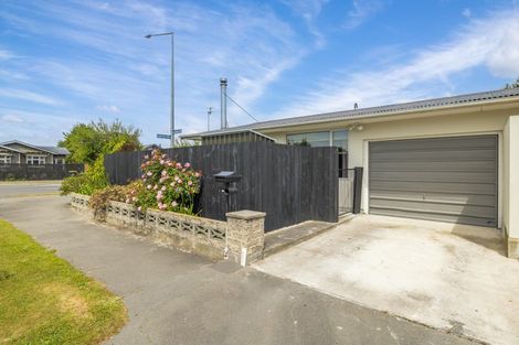 Photo of property in 1 Quinns Road, Shirley, Christchurch, 8013