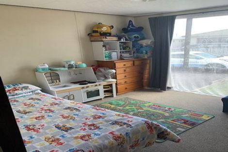 Photo of property in 1/20 Ingram Street, Papakura, 2110