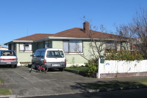 Photo of property in 20 Curling Crescent, Onekawa, Napier, 4110