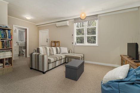 Photo of property in 18 Omar Street, Khandallah, Wellington, 6035