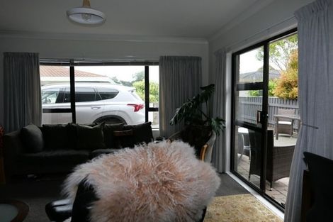 Photo of property in 88 Belvedere Avenue, Waikanae, 5036
