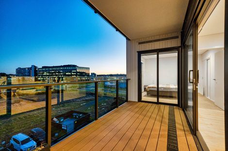 Photo of property in 305/3 Kaipiho Lane, Albany, Auckland, 0632