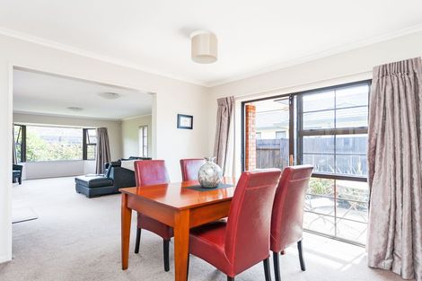 Photo of property in 6 Jensen Street, Hokowhitu, Palmerston North, 4410