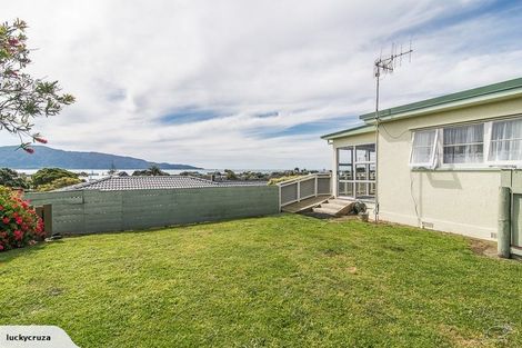 Photo of property in 22 Nathan Avenue, Paraparaumu Beach, Paraparaumu, 5032