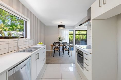 Photo of property in 3a Chatswood Place, Bishopdale, Christchurch, 8051