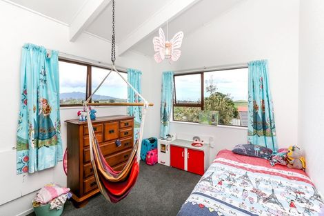 Photo of property in 16a Tiverton Crescent, Whalers Gate, New Plymouth, 4310