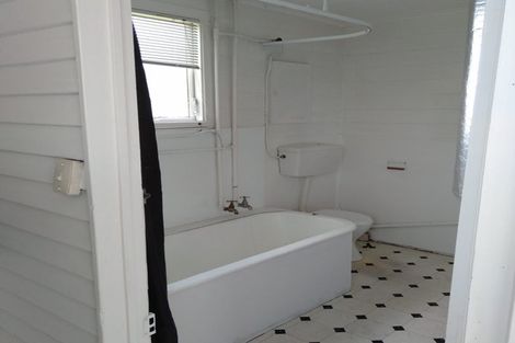 Photo of property in 96 North Avon Road, Richmond, Christchurch, 8013