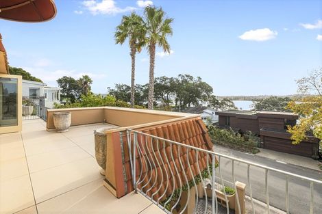 Photo of property in 37 Manurere Avenue, Takapuna, Auckland, 0622