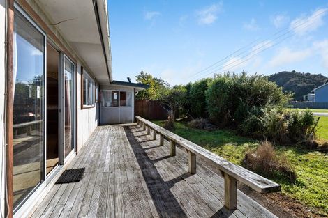 Photo of property in 6 Briscoe Street, Awakino, Mokau, 4376