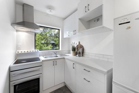 Photo of property in 4/35 Brockworth Place, Riccarton, Christchurch, 8011