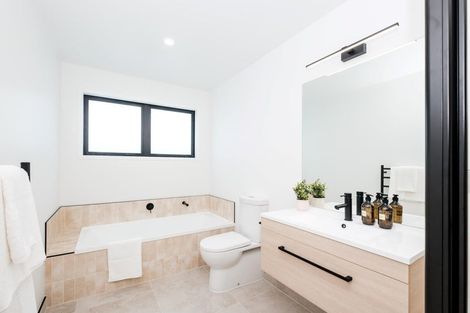 Photo of property in 20 Whatahuhu Street, Te Kauwhata, 3710