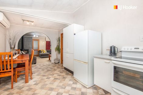 Photo of property in 219 Outram-mosgiel Road, Mosgiel, Outram, 9073